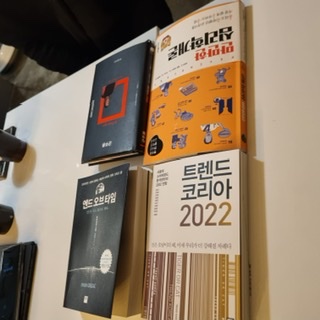 5482C8E8-EC81-4D33-B26E-558AAF889CEF